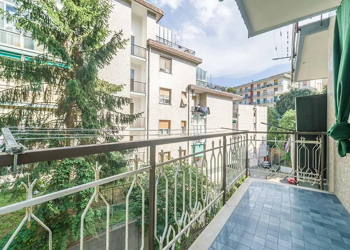 Апартаменты Family House *