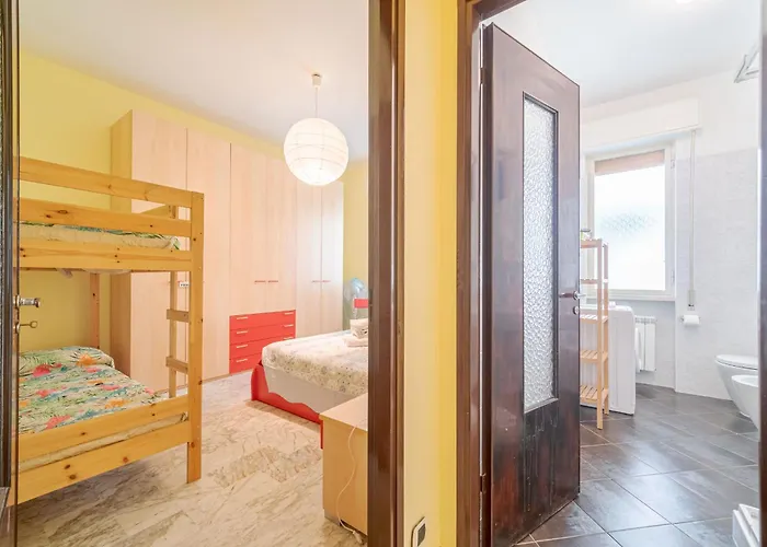 Апартаменты Family House *