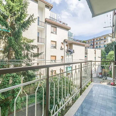 Apartment Family House *
