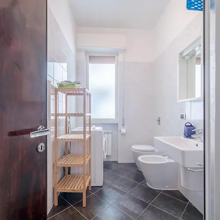 Family House * ألبيسولا مارينا